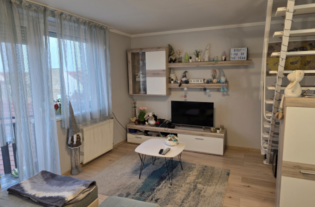 Belvárosi elegancia és kényelem - Kétszintes álomotthon Kecskemét legkedveltebb részén